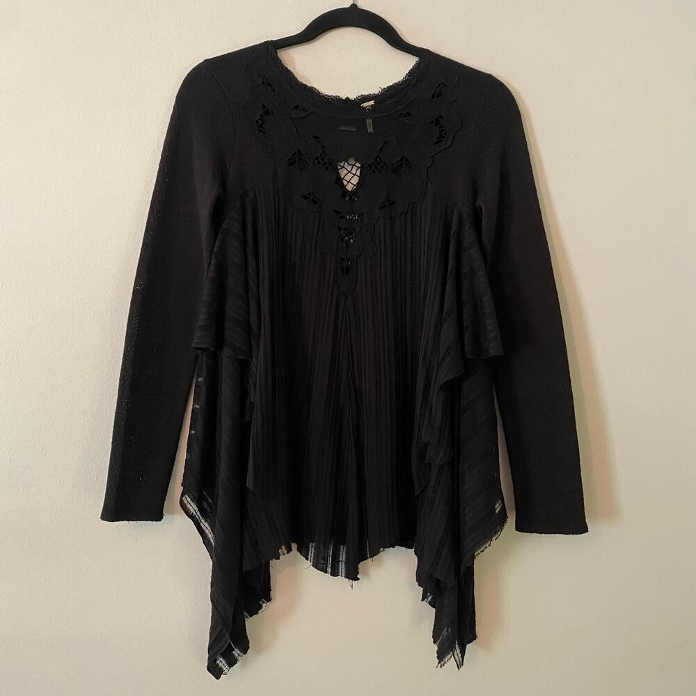 Free People Black Lace Boho Sheer Whimsygoth Blouse Feminine Women's size XS